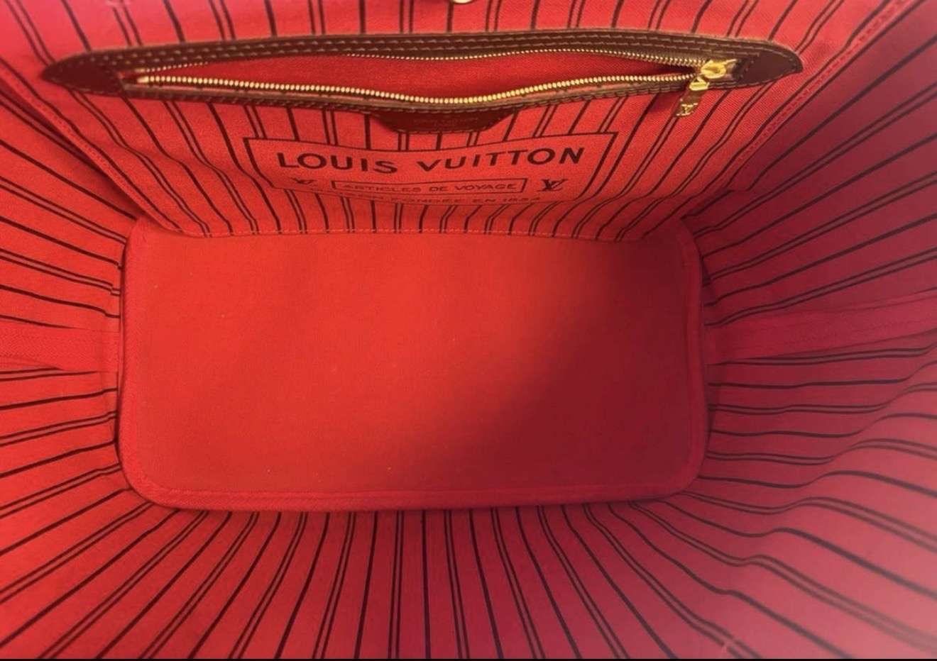 Louis Vuitton Neverfull MM