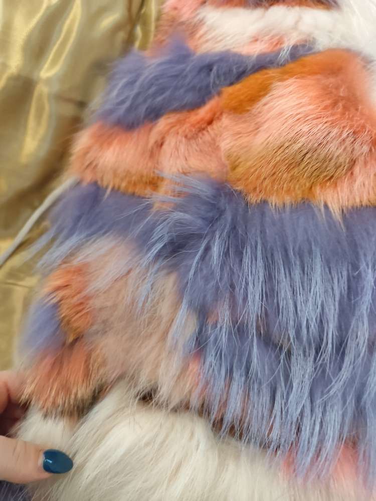 Luxusná kozusinova vesta