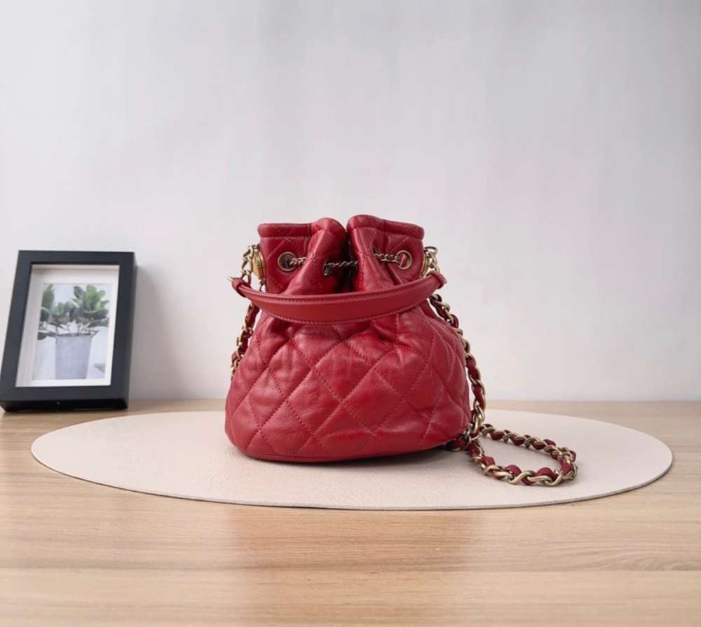 Chanel kabelka