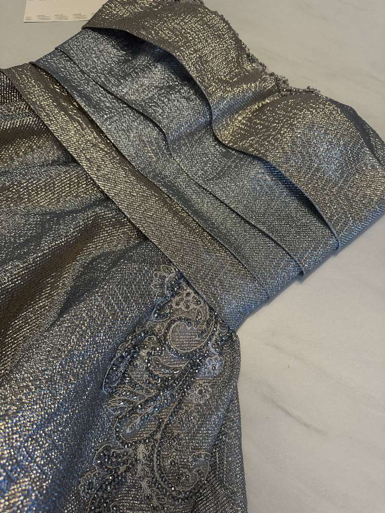 Trblietave plesove saty Paula Richi