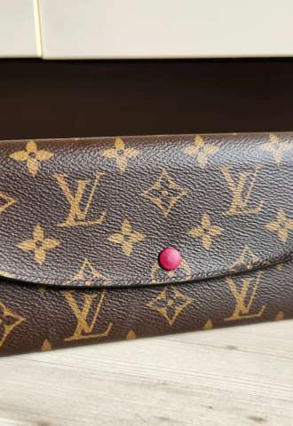 https://www.vipluxury.sk/Louis Vuitton Emilie