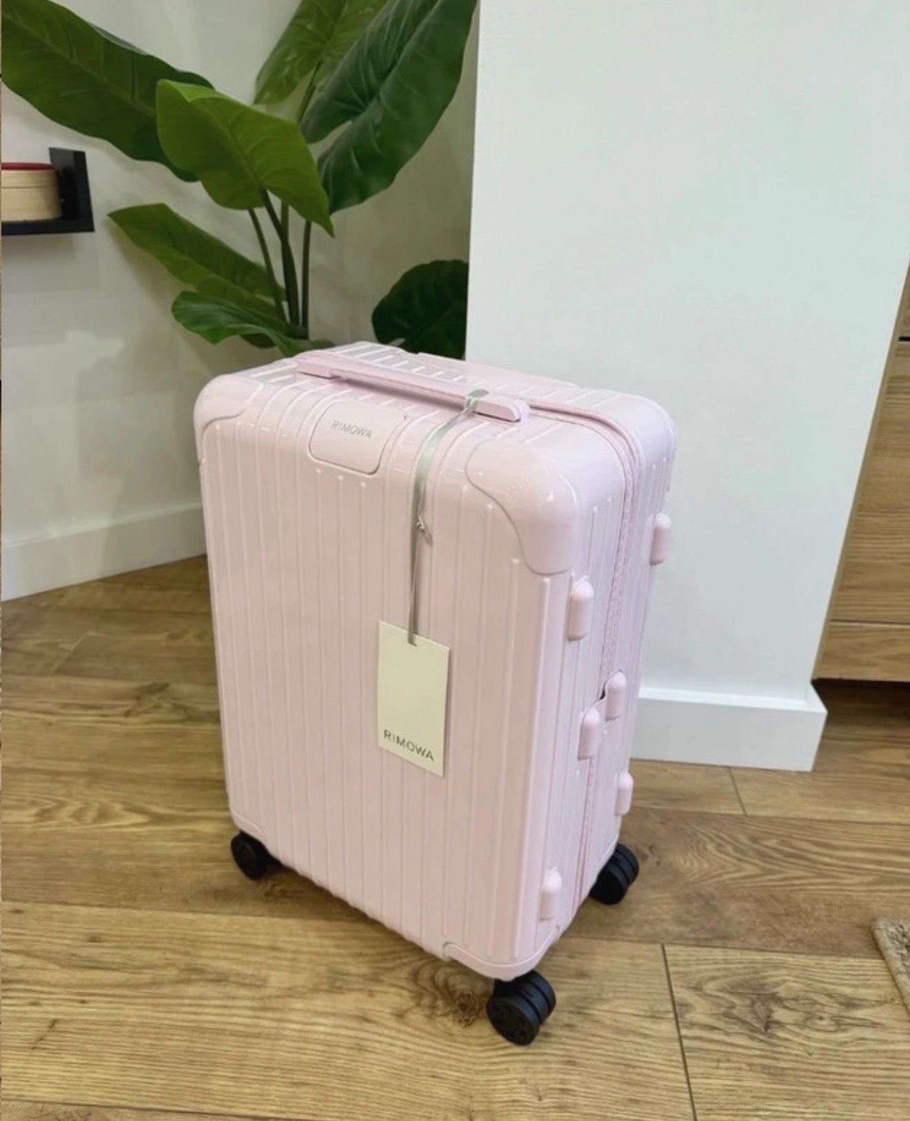 Rimowa kufor