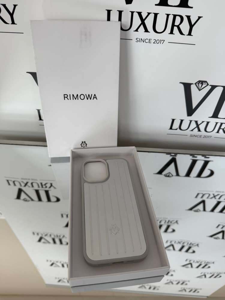 Rimowa obal na iPhone 16 pro