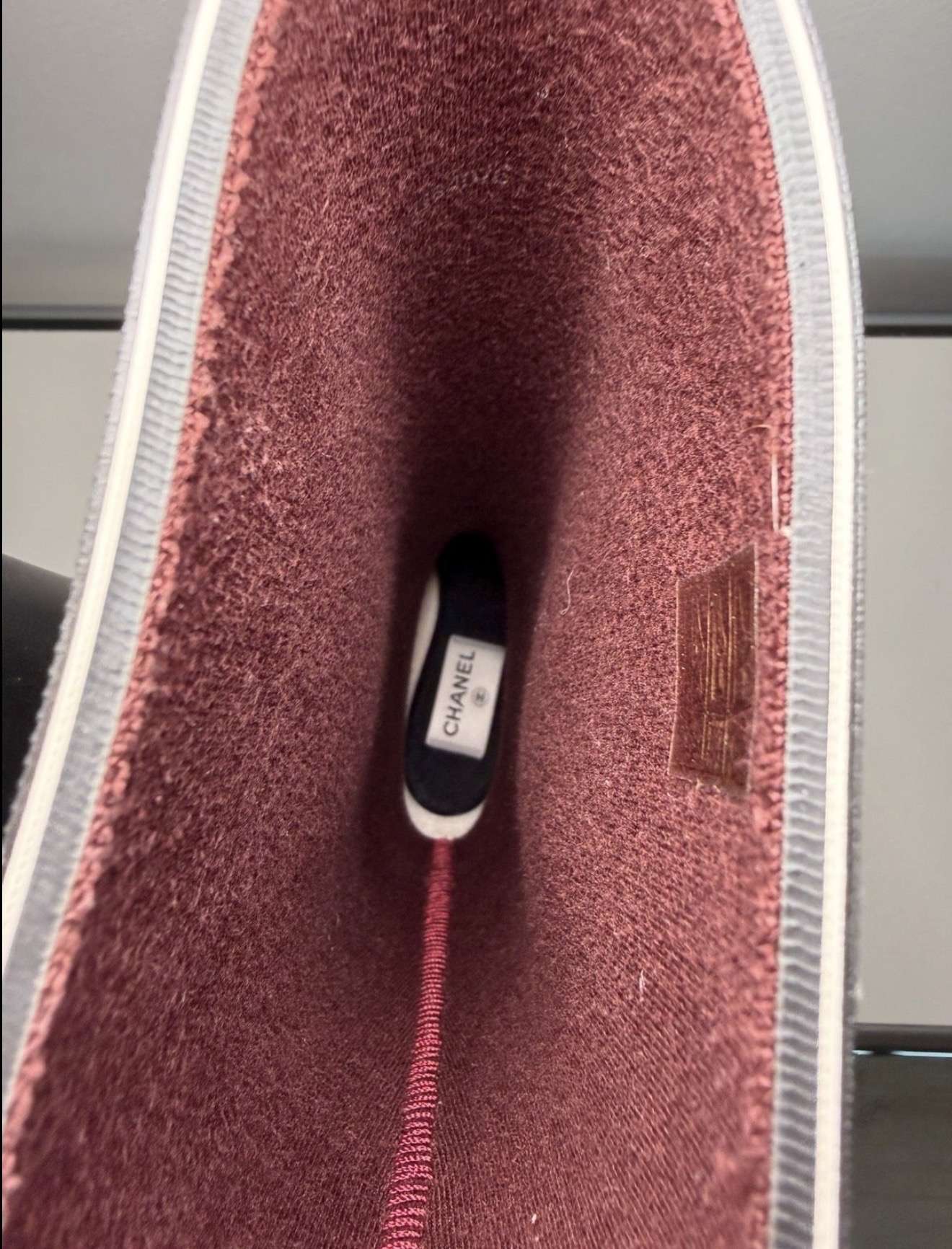 Chanel gumáky