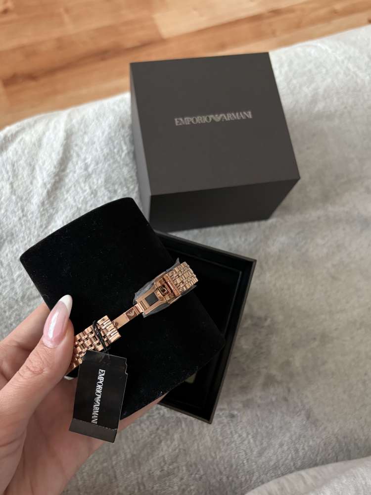 Emporio armani hodinky