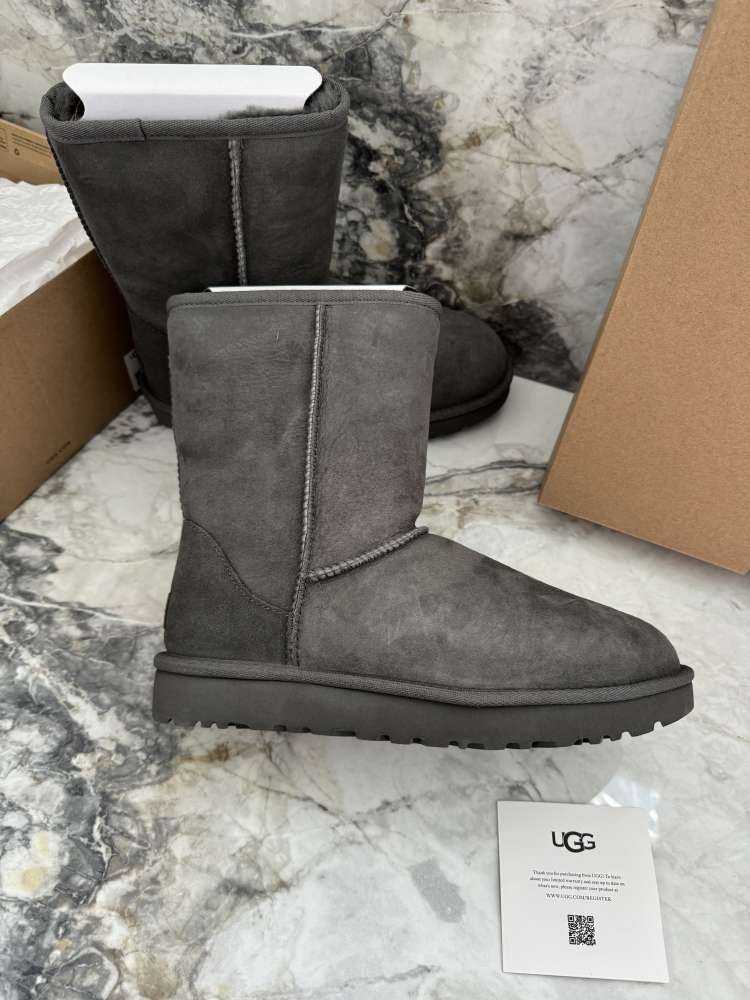 Ugg