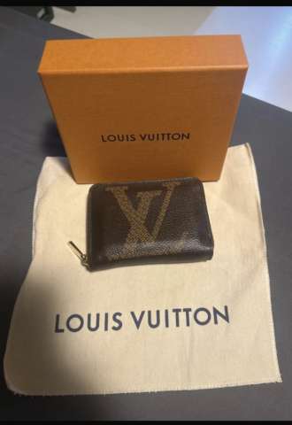 https://www.vipluxury.sk/Louis Vuitton Zippy coin wallet
