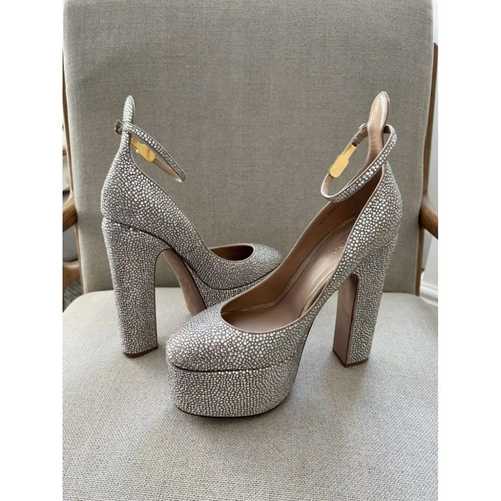 Valentino Garavani topánky