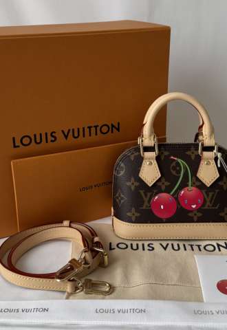 https://www.vipluxury.sk/Louis Vuitton Nano Alma - Murakami Edition