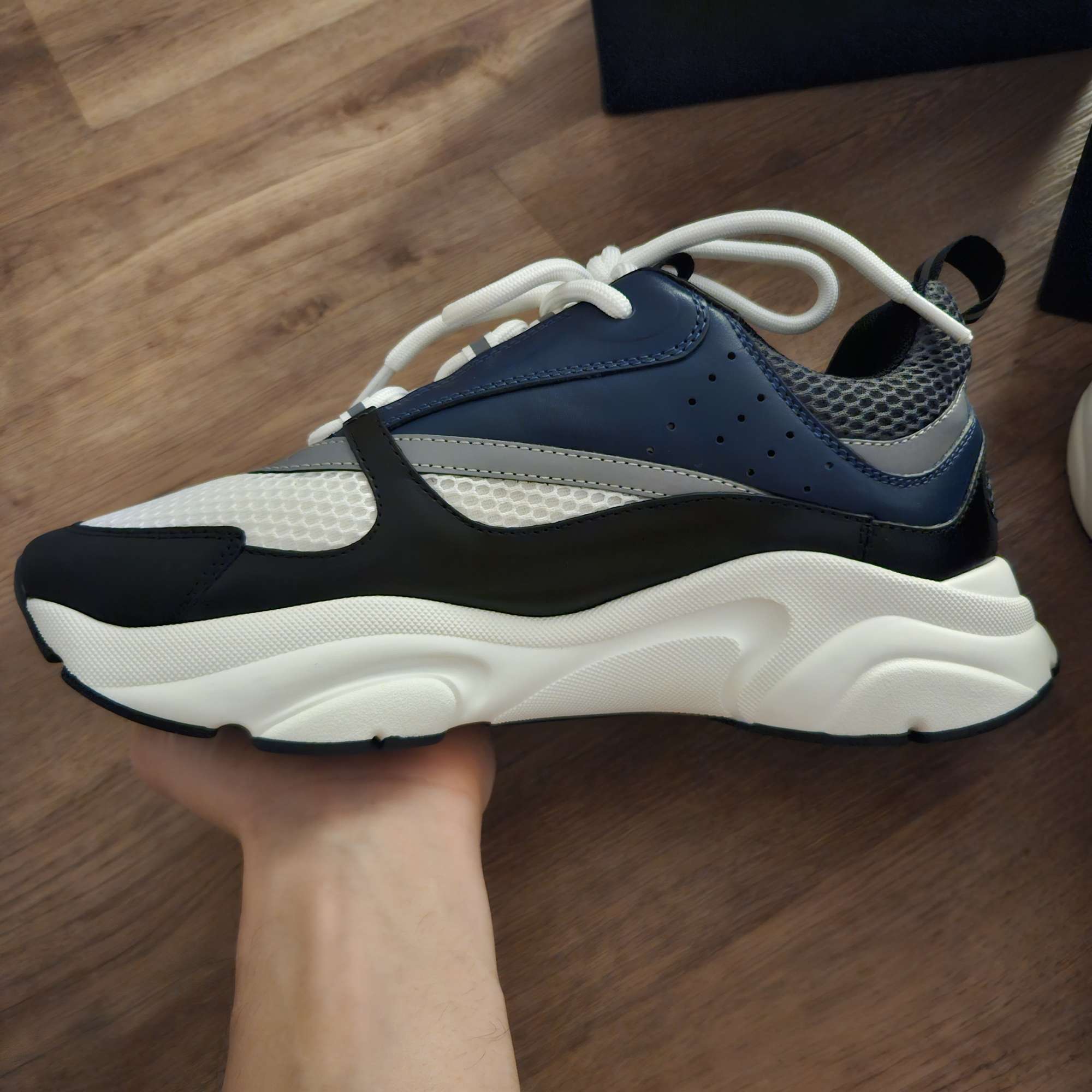 Dior B22 navy blue black sneakers