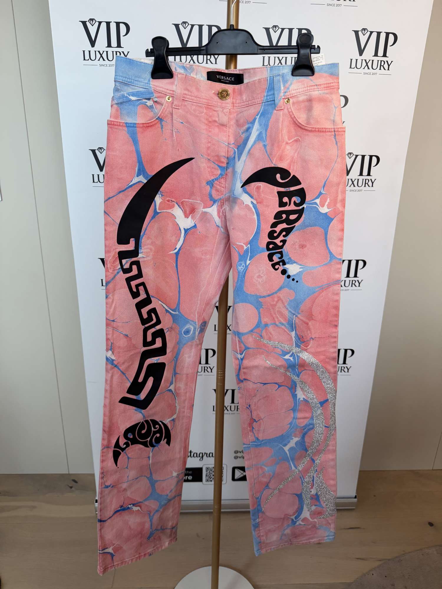 Versace rifle