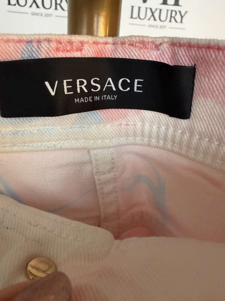 Versace rifle