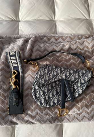 https://www.vipluxury.sk/Dior saddle bag