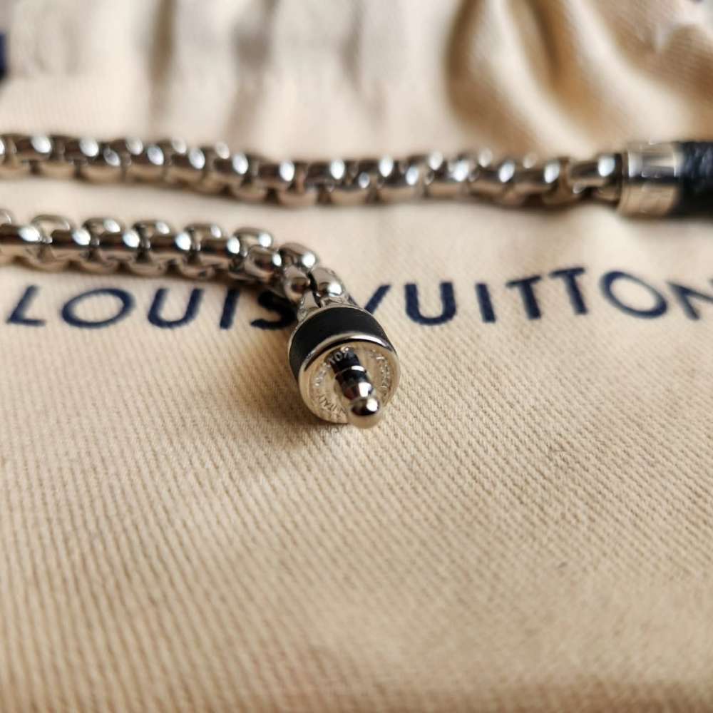 Louis Vuitton Naramek