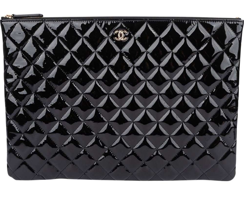 Chanel clutch