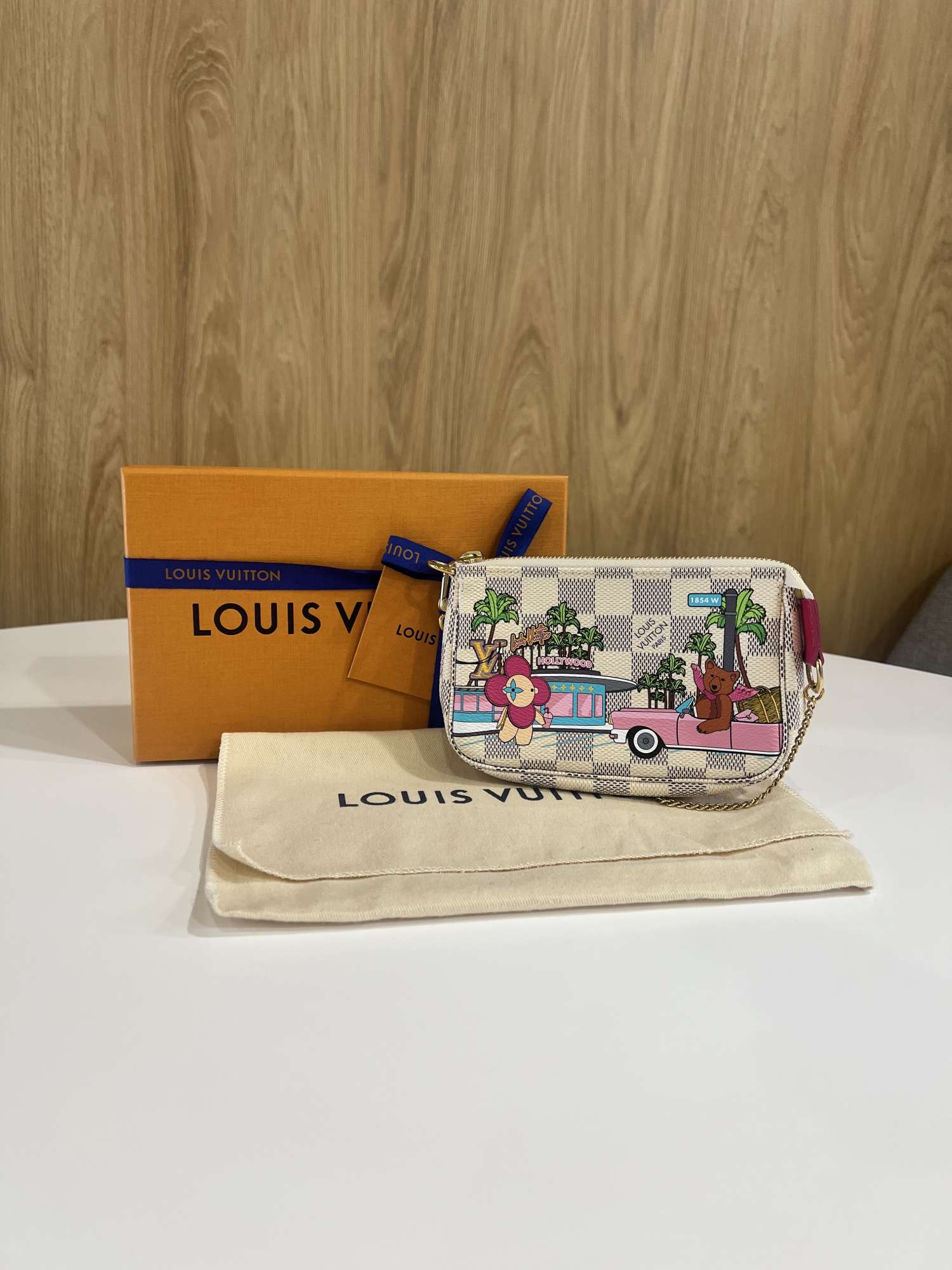 Louis Vuitton Mini Pochette