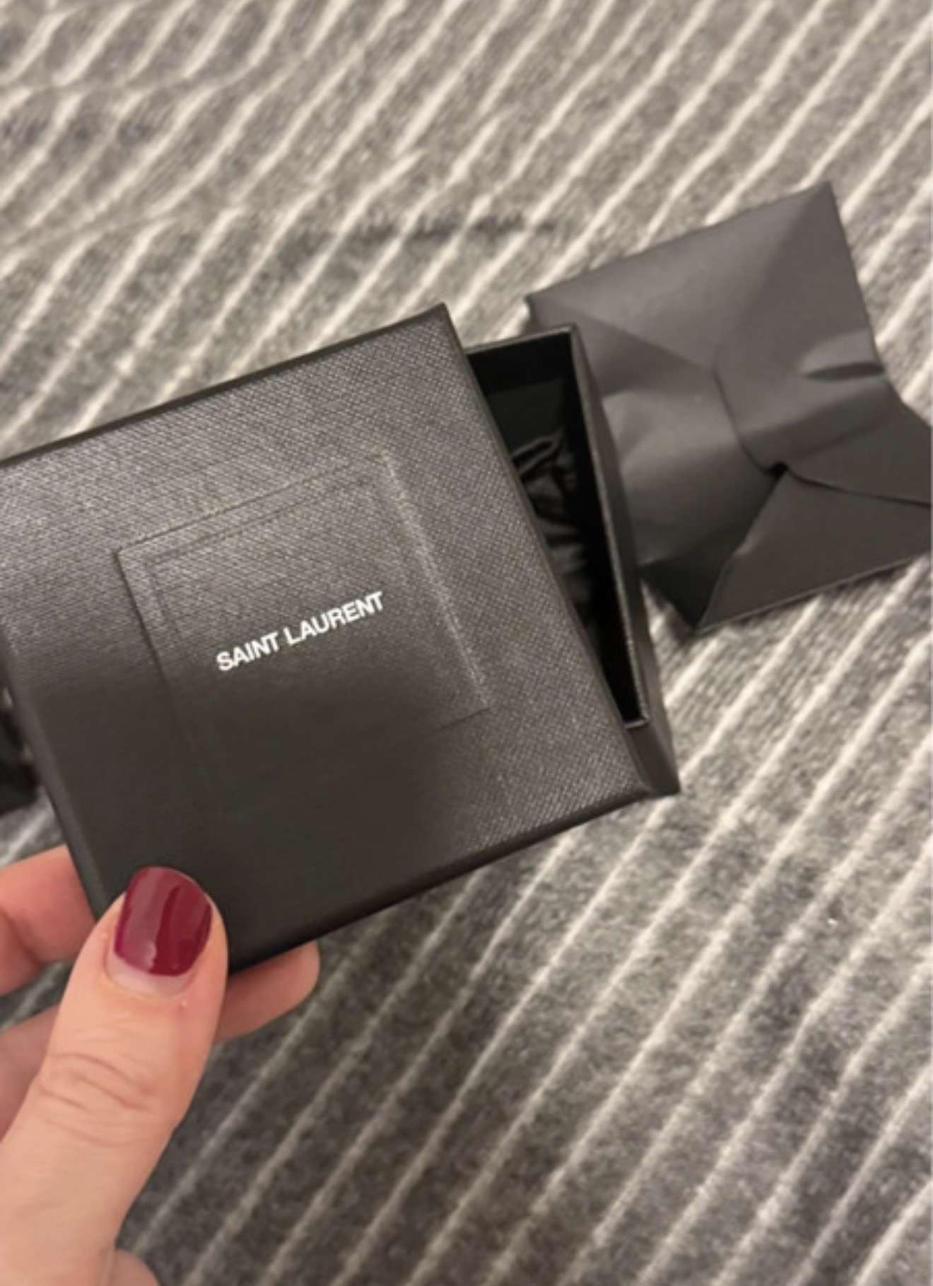 YSL náramok