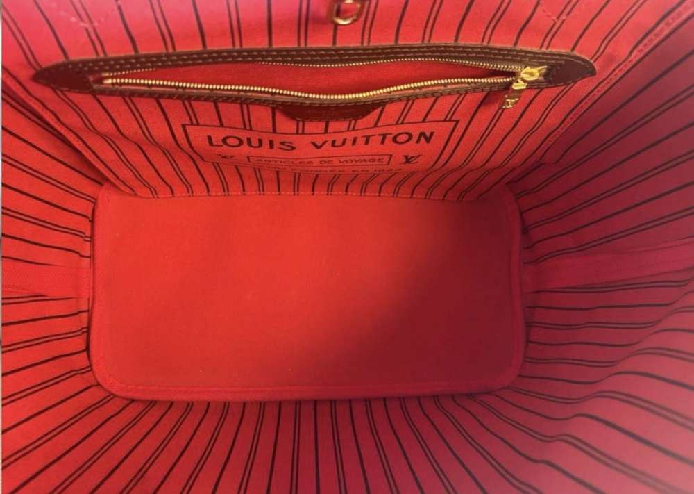 Louis Vuitton Neverfull MM