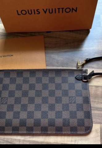 https://www.vipluxury.sk/Louis Vuitton clutch