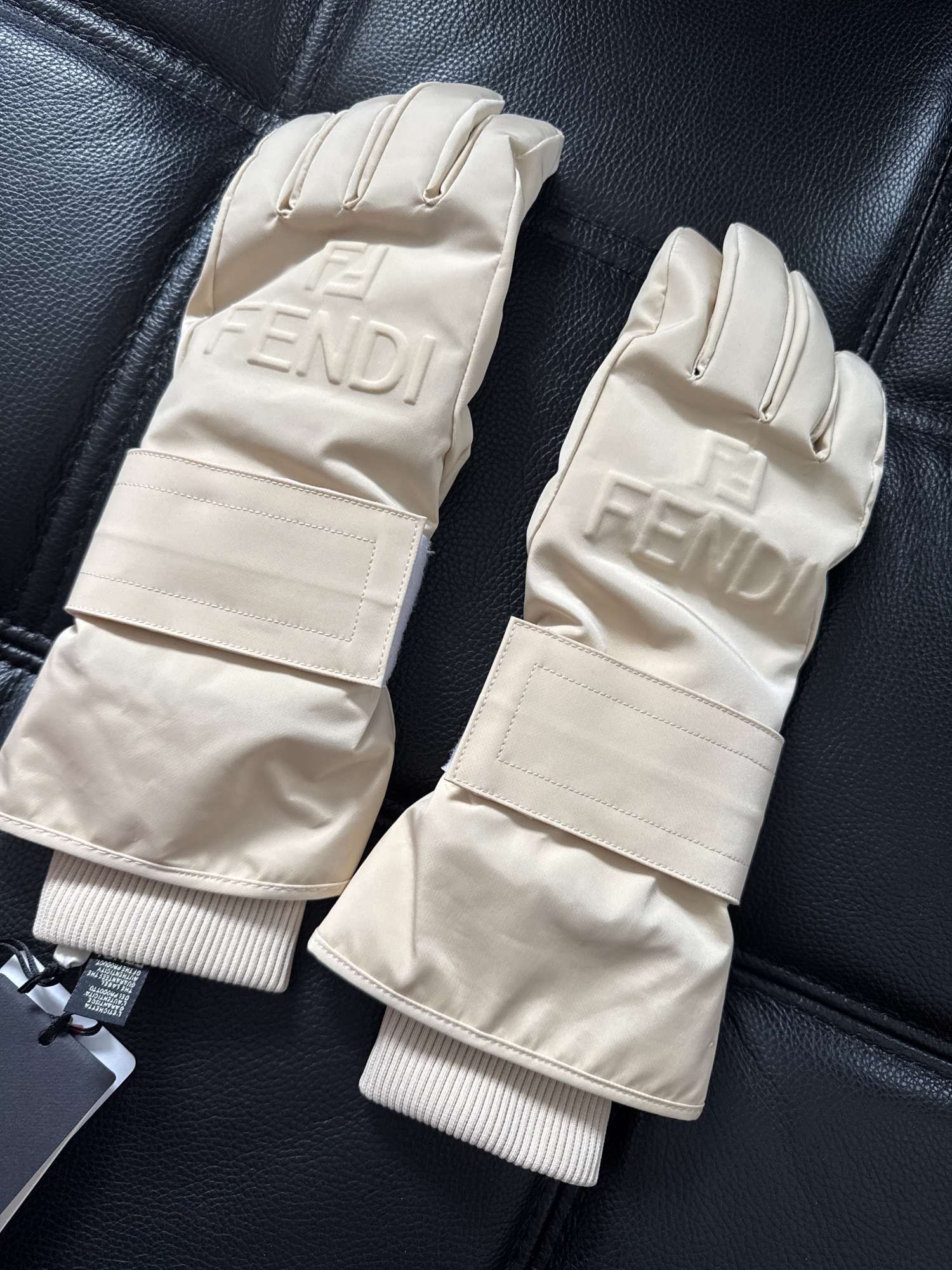 Fendi dámske lyžiarske rukavice