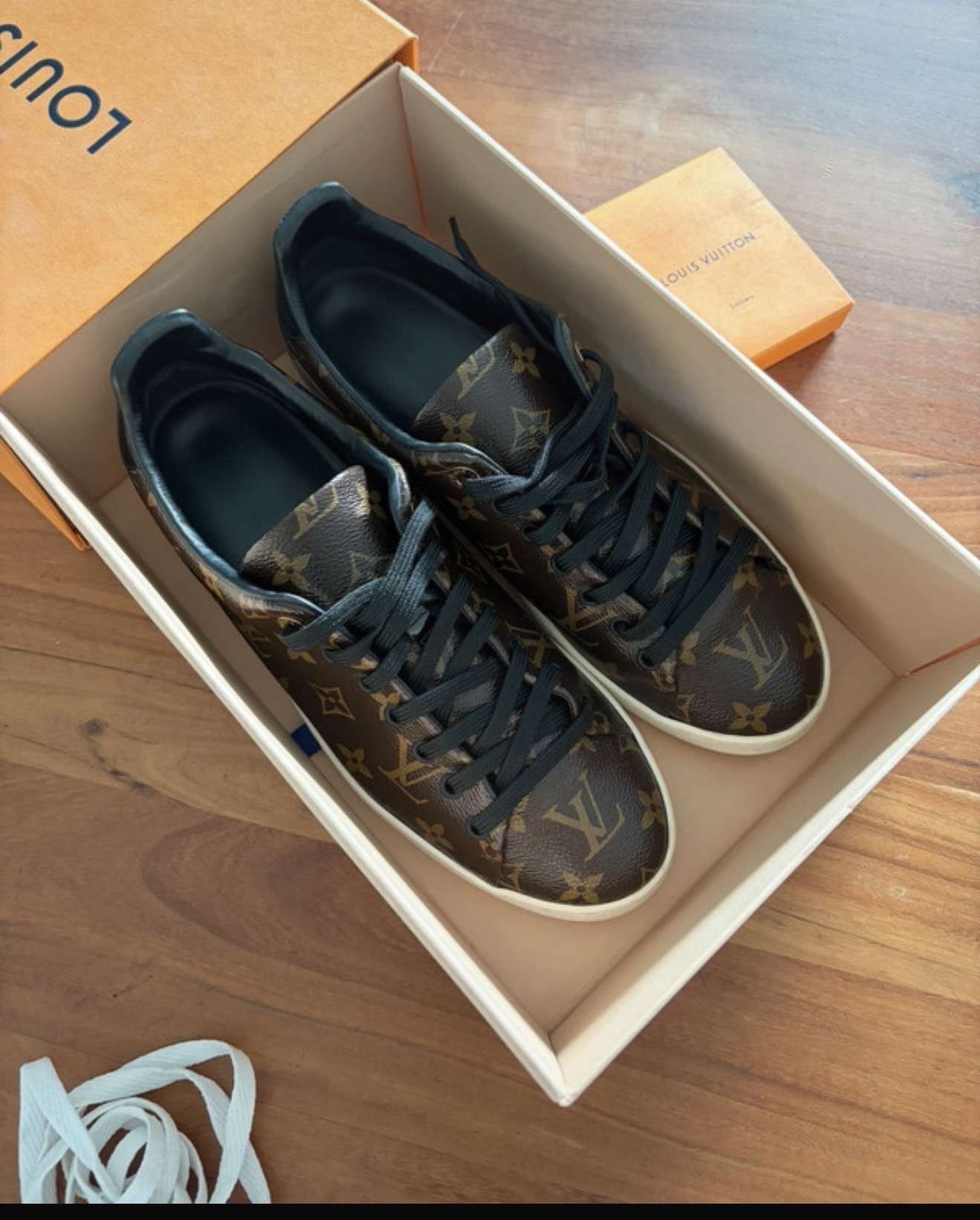 Louis Vuitton Tenisky