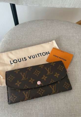 https://www.vipluxury.sk/Louis Vuitton peňaženka
