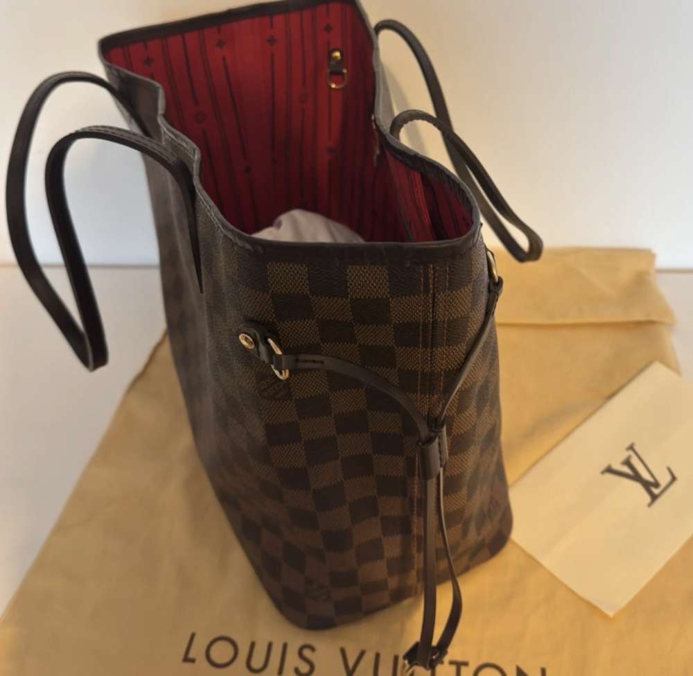 Louis Vuitton Neverfull MM