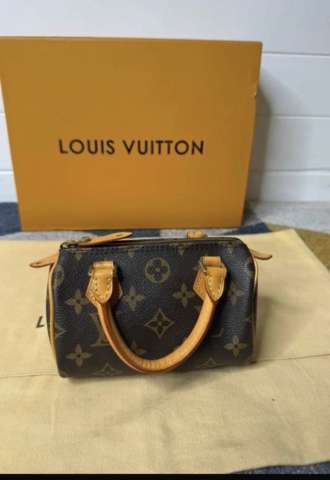 https://www.vipluxury.sk/Louis Vuitton nano speedy