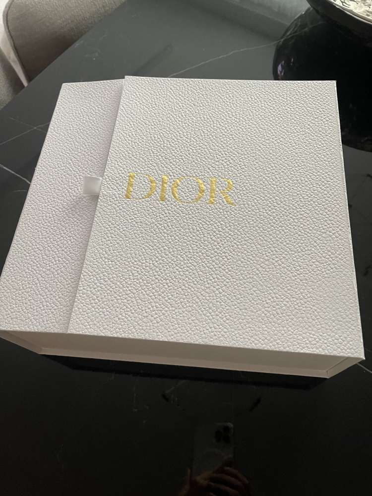 Dior Bobby Kabelka