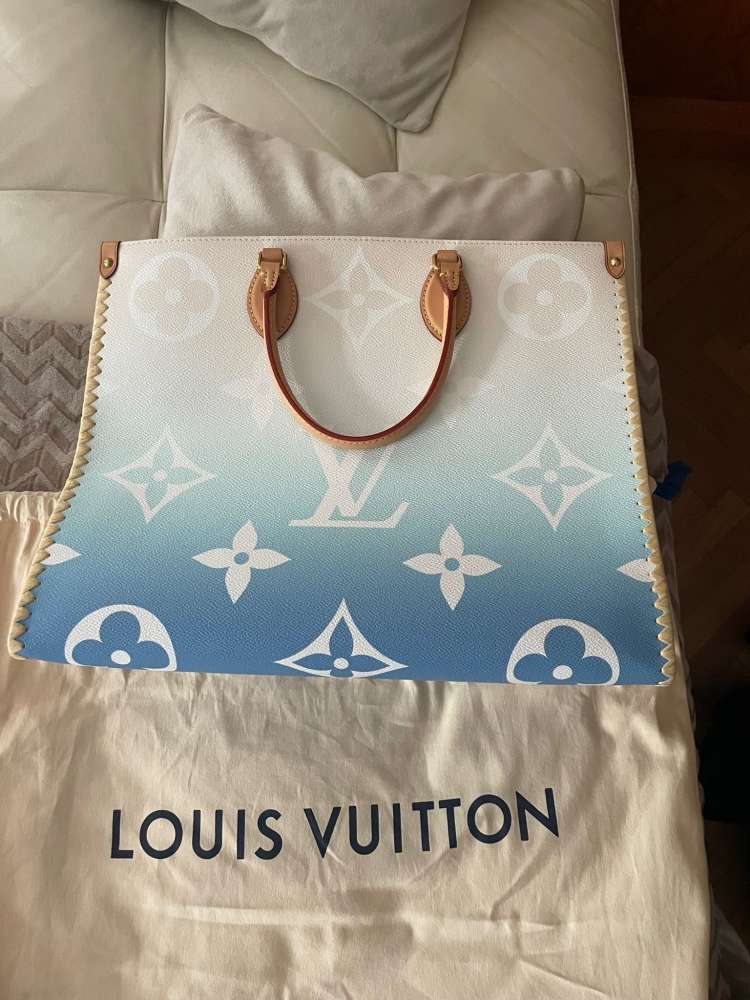 Louis Vuitton onthego