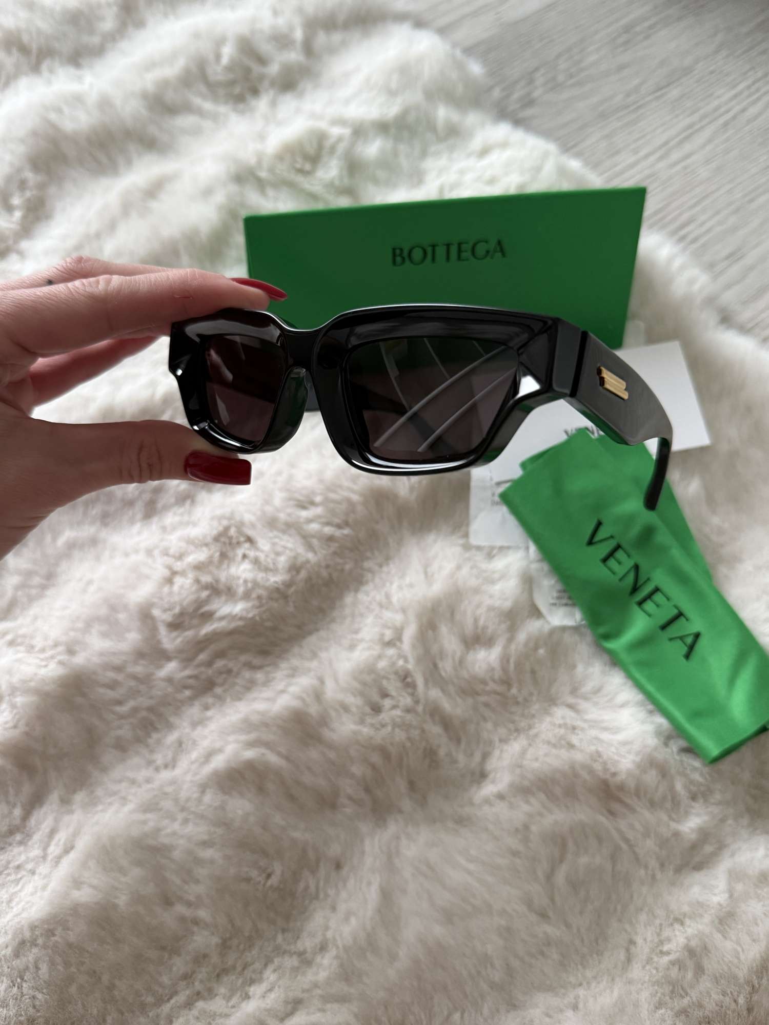 Slnečné okuliare Bottega Veneta