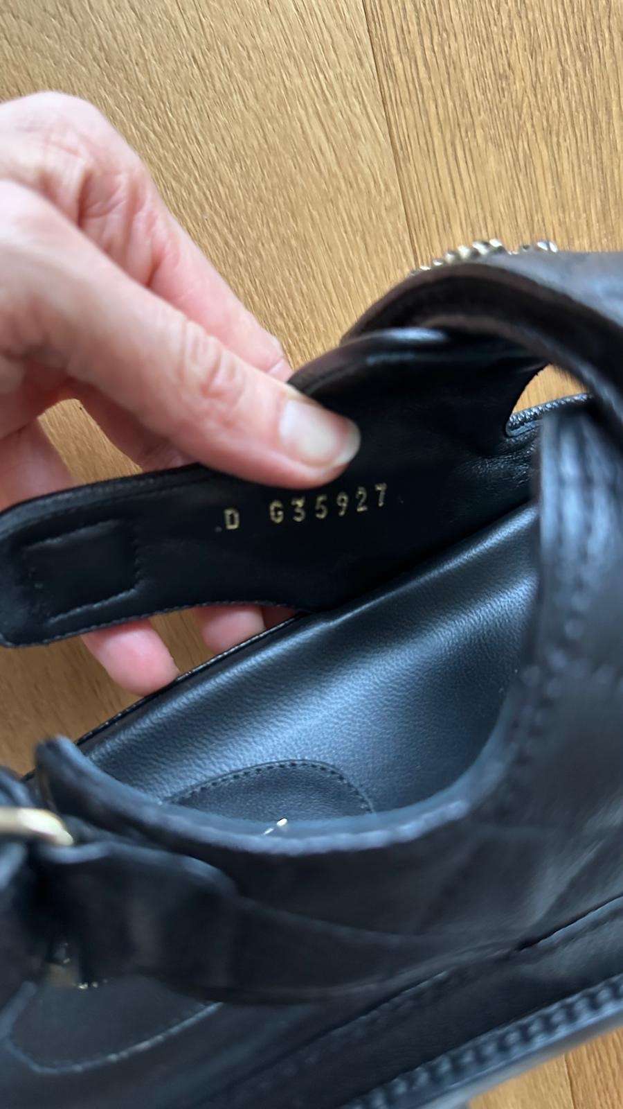 Chanel grandad sandále