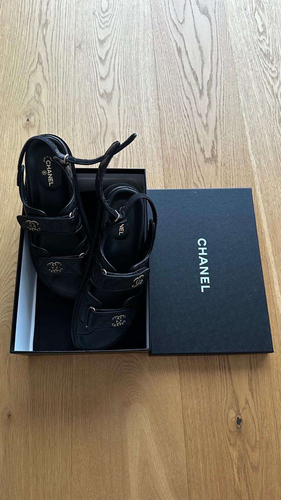 Chanel grandad sandále