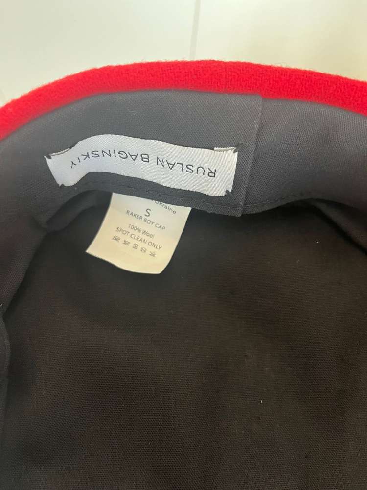 Ruslan Baginkiy čiapka