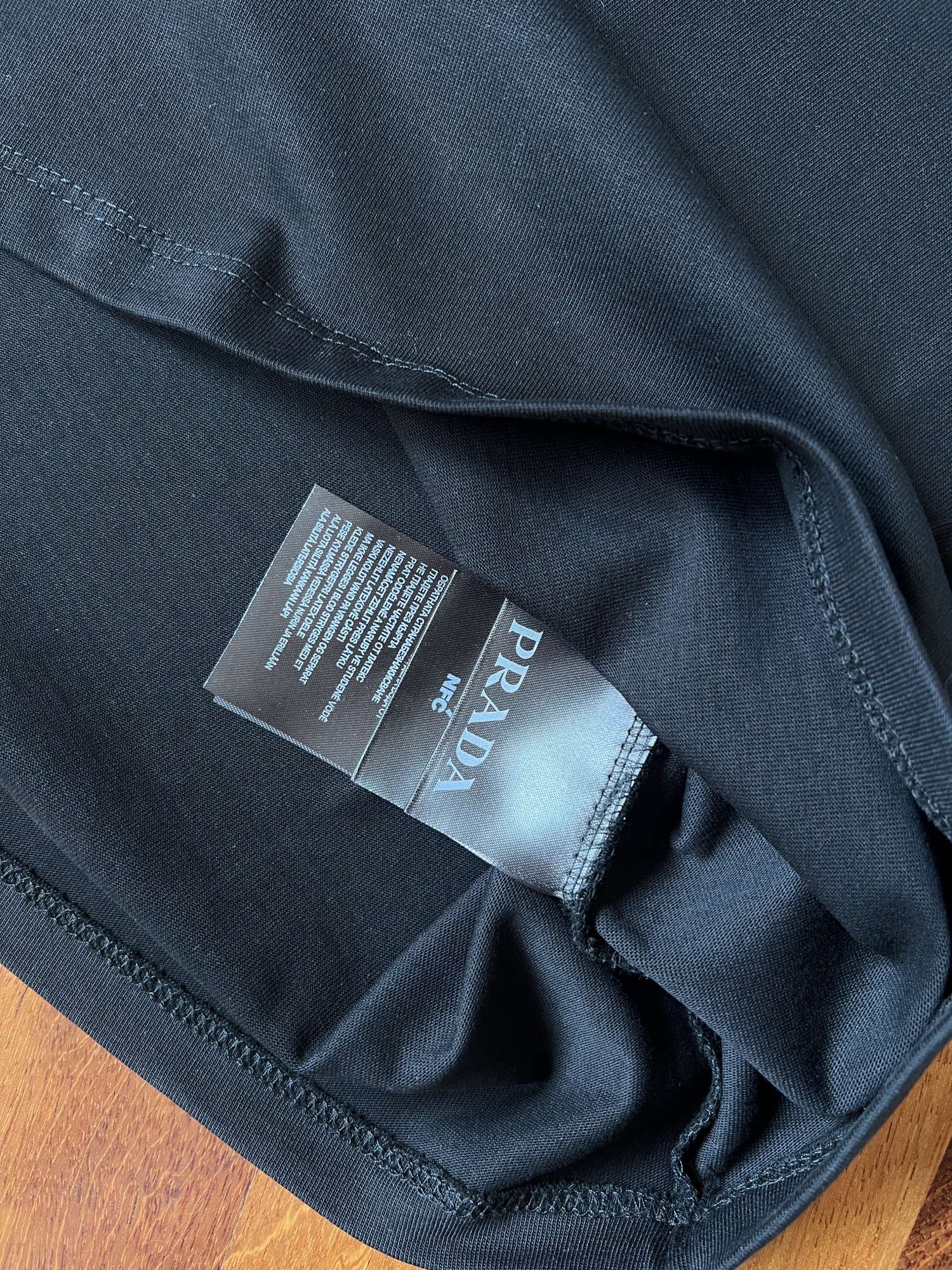 PRADA černé tričko