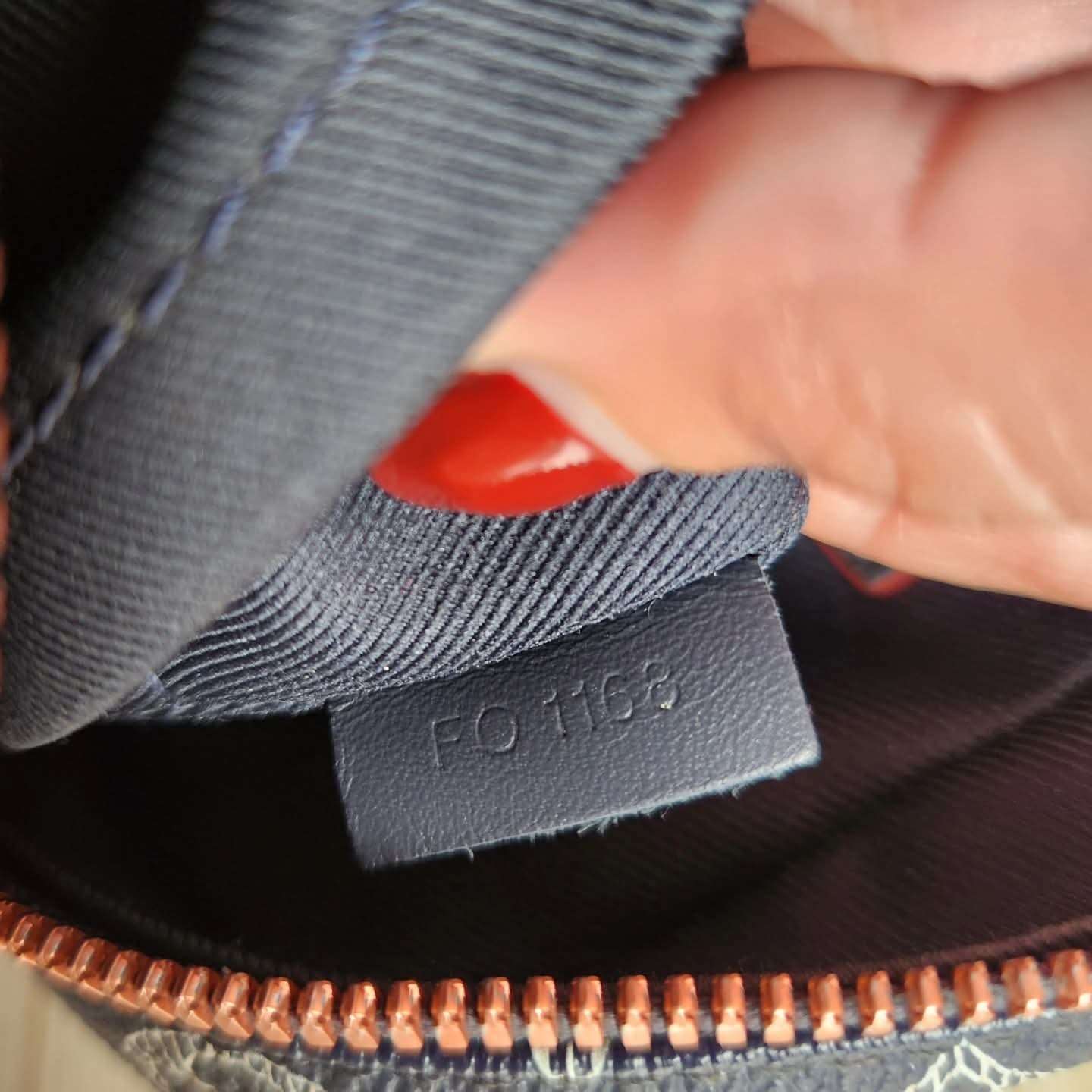 Louis Vuitton Danube PM