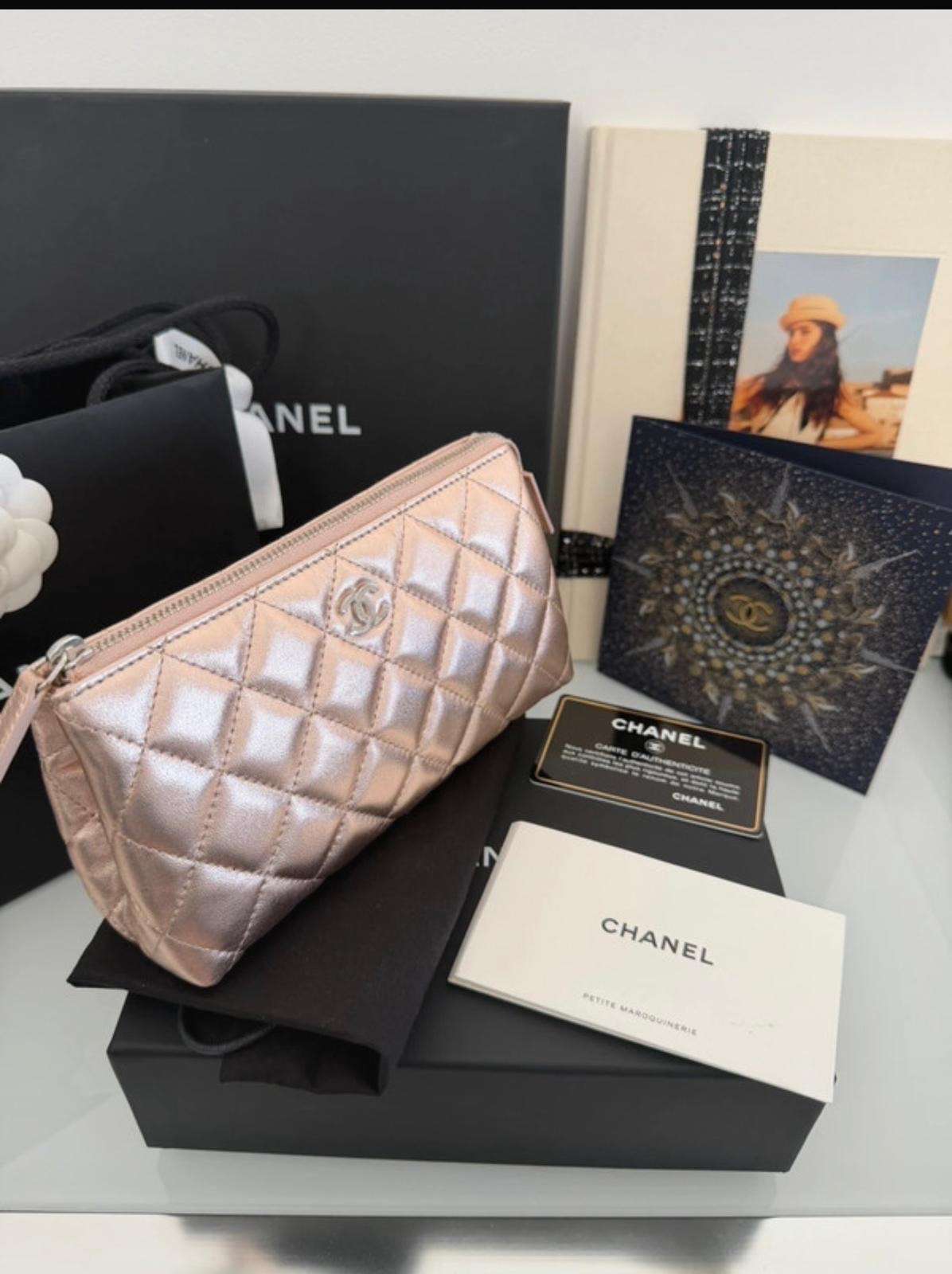 Chanel kozmetická taška