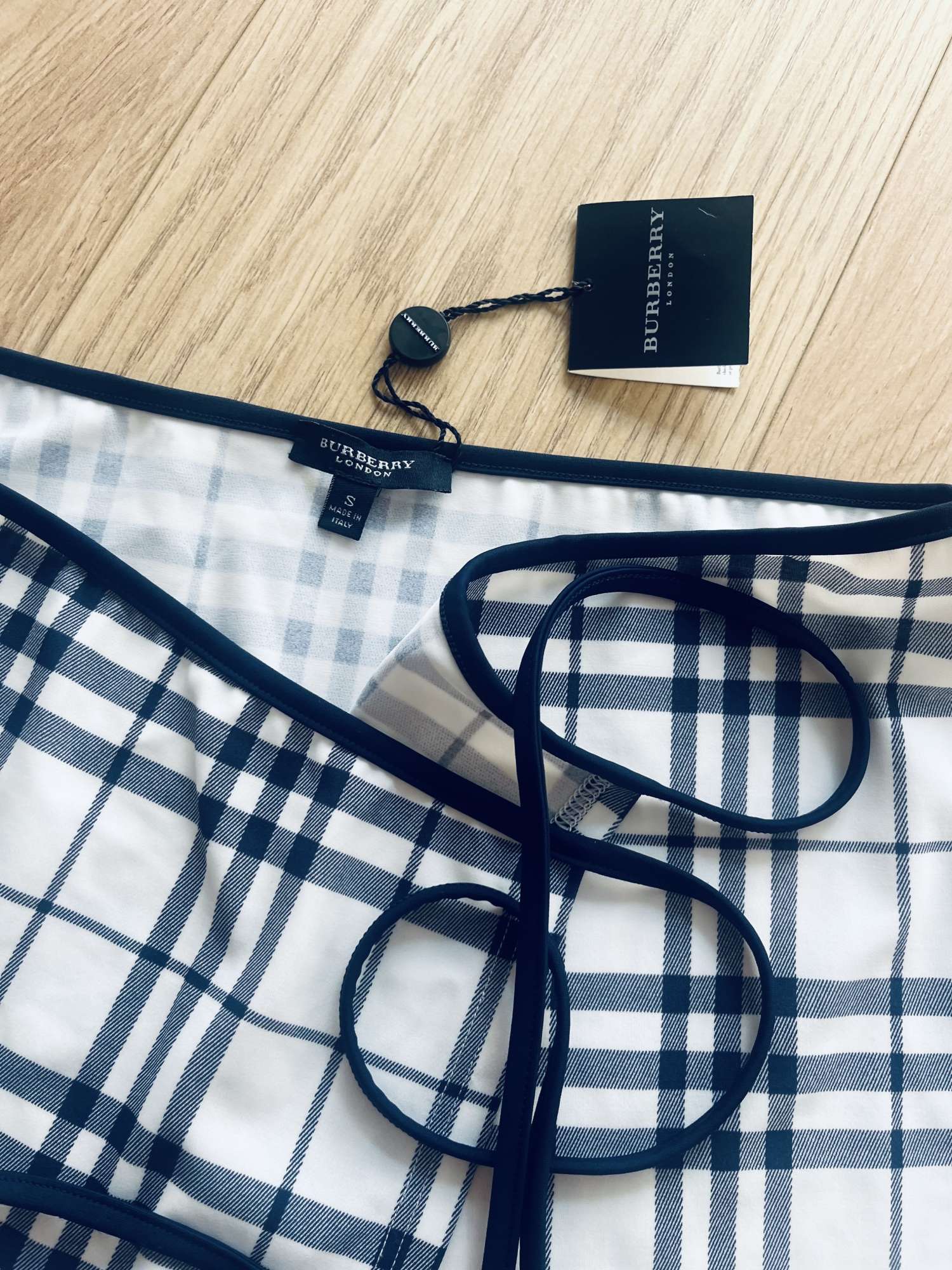 Burberry plavková suknička na plavky S