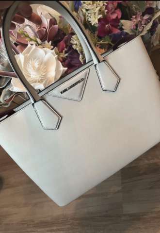 https://www.vipluxury.sk/KARL tote shopper bag