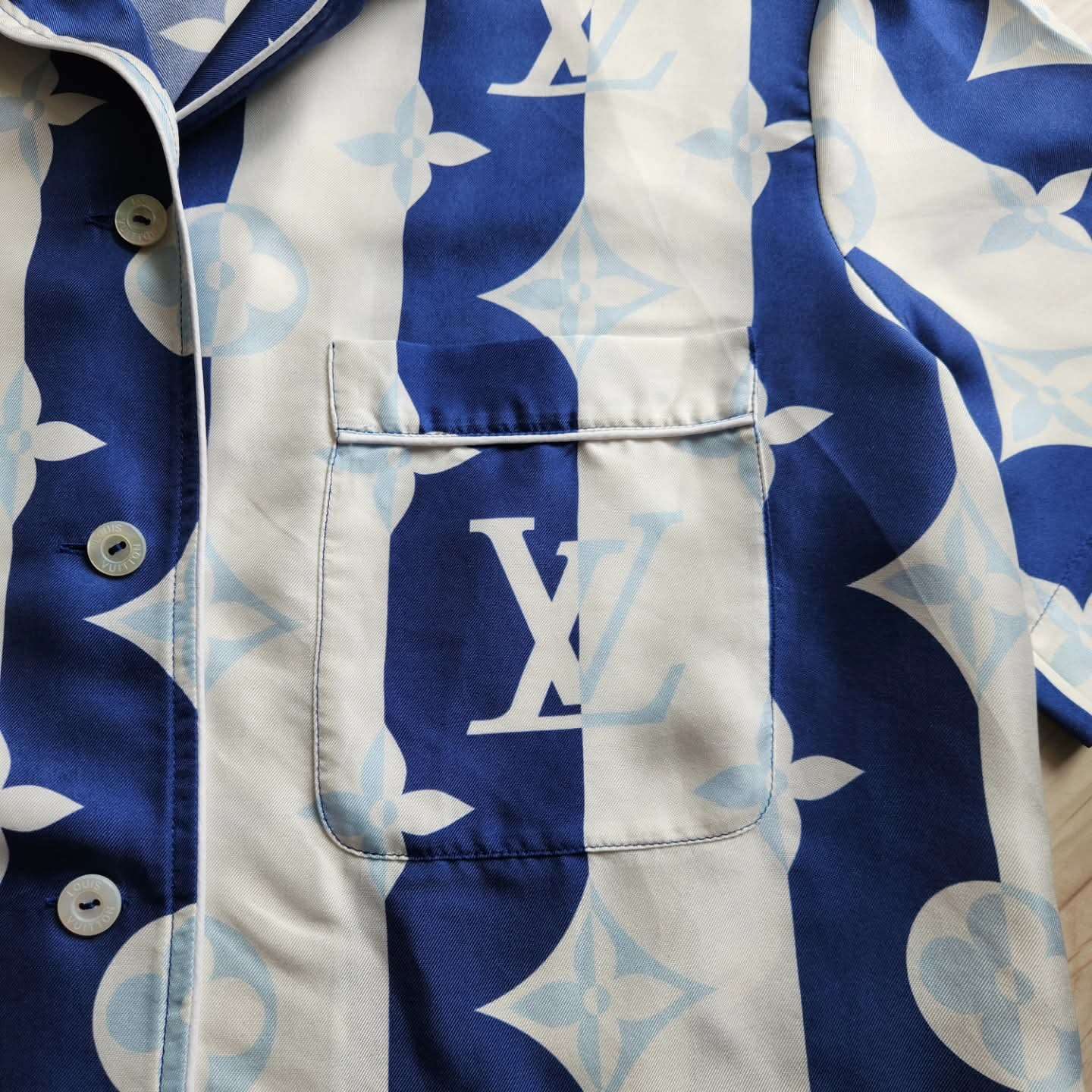 Louis Vuitton Kosile