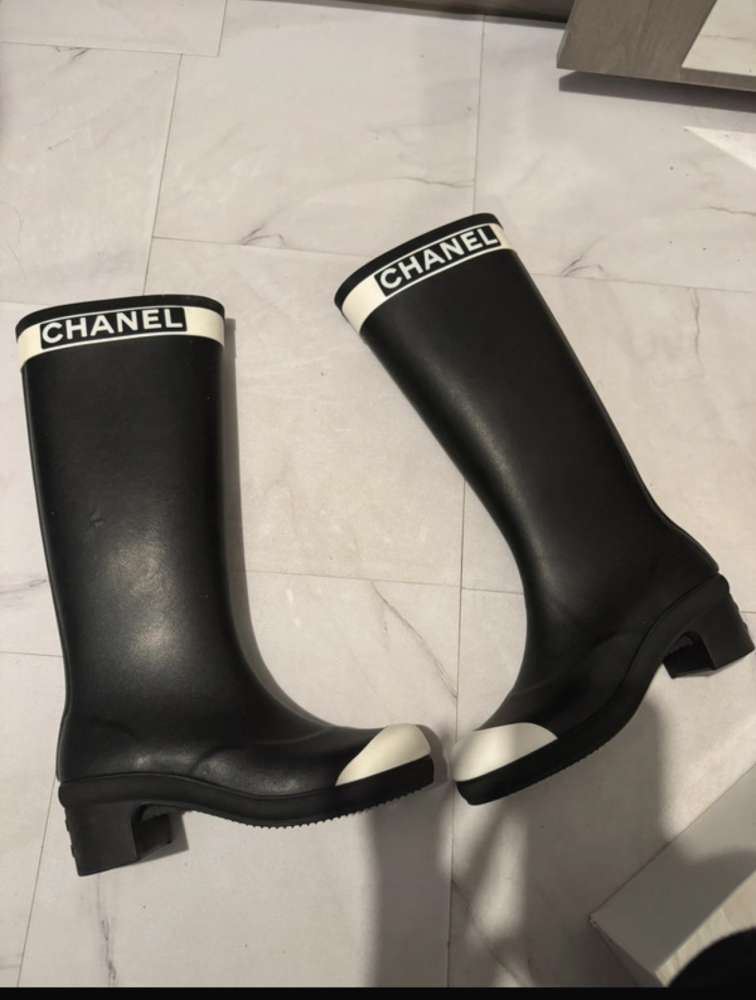 Chanel čižmy