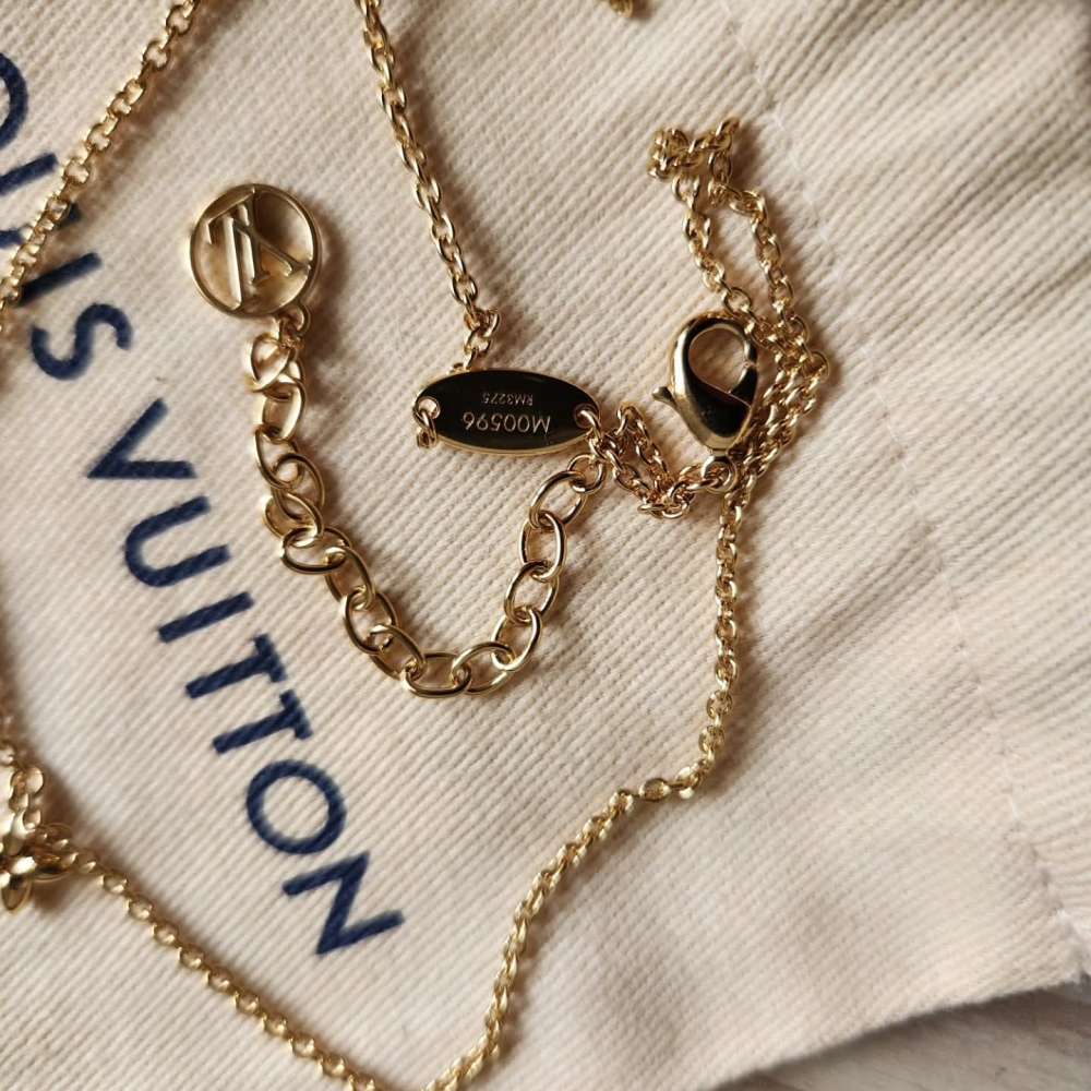 Louis Vuitton Nahrdelnik