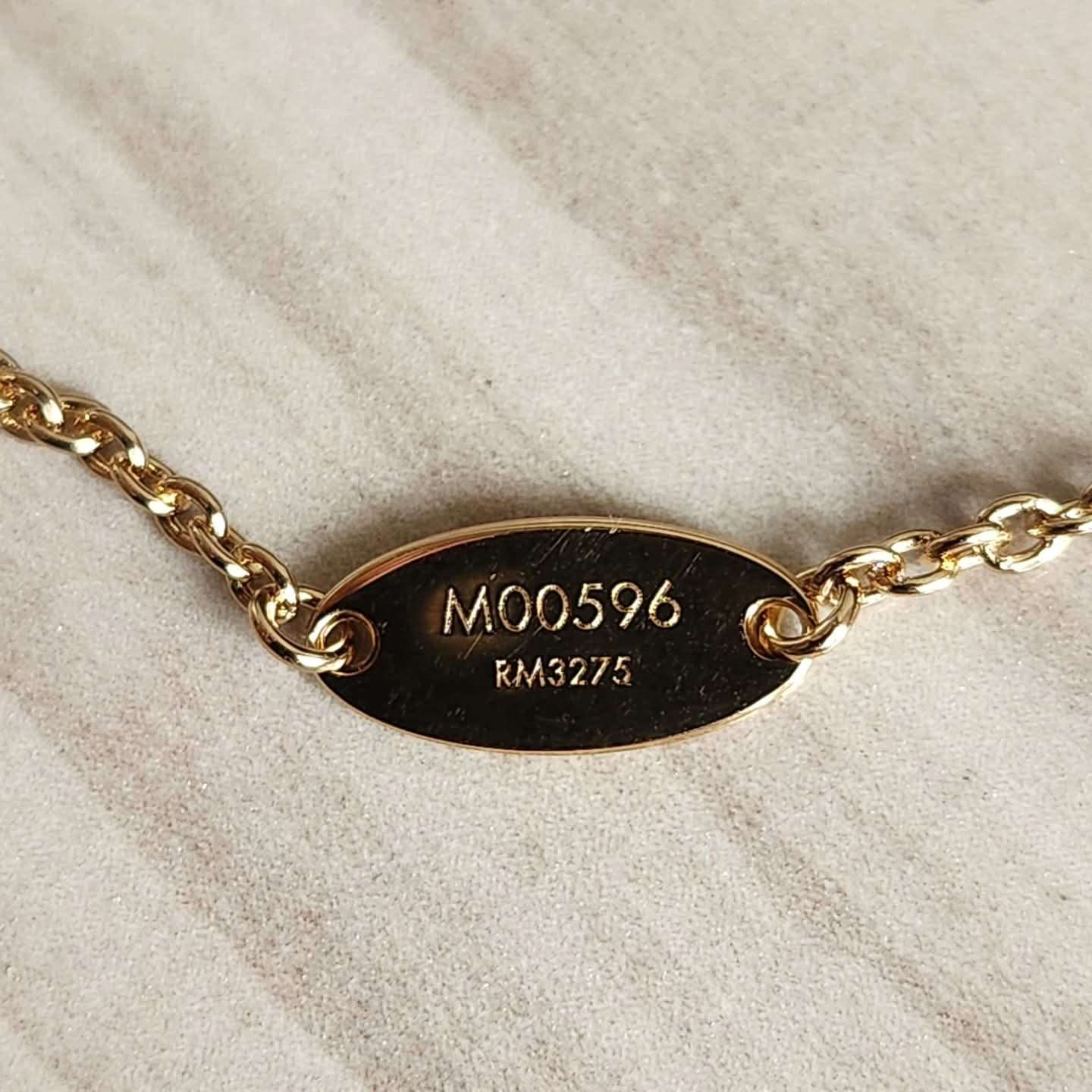 Louis Vuitton Nahrdelnik