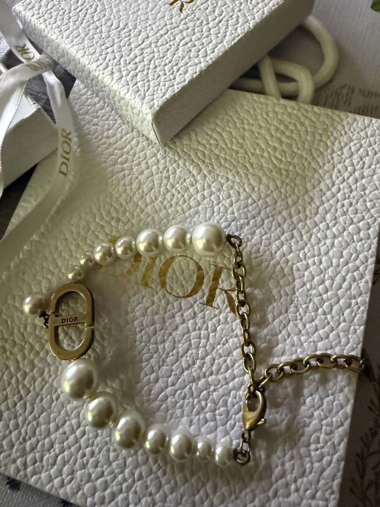 Dior náramok