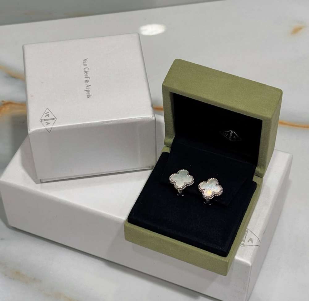 Van cleef nausnice