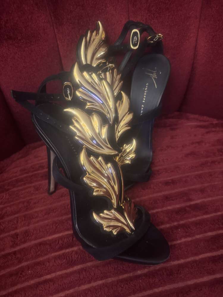 Sandále Giuseppe Zanotti