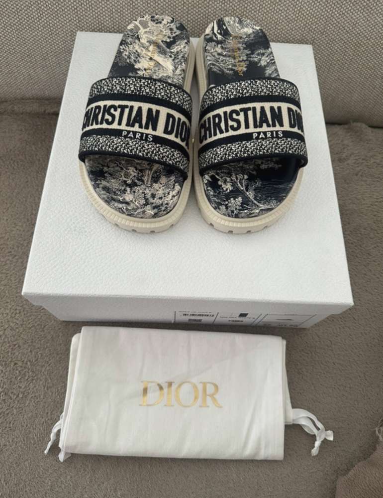 Dior šľapky