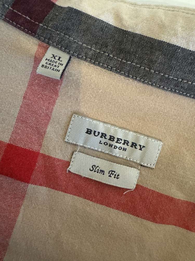 Burberry kosile
