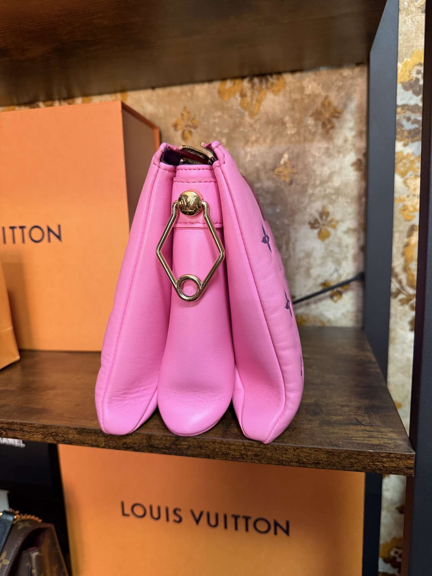 Louis Vuitton Coussin