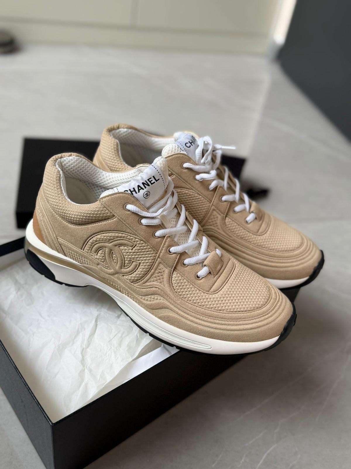 Chanel tenisky